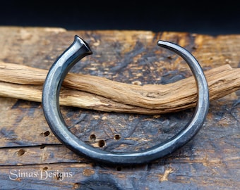 Black Hand Forged Iron Nail Cuff Bracelet, Gothic Style Men's Jewelry, 6th Weddings Anniversary Gift, Great father's day gift