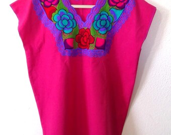 Fuschia Woven Cotton Short Sleeve Blouse with Multicolor Roses Embroidery Detail One Size