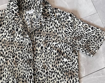 Vintage Leopard Print Justin B Jones Button Up Blouse