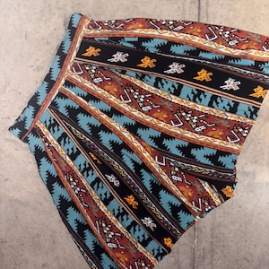Vintage Non-Stop Pleated Aztec Shorts L