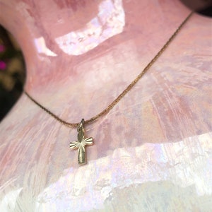 Vintage Squared Singapore Chain with Mini Cross Charm Necklace