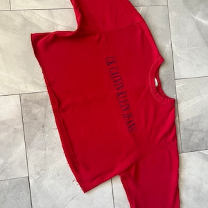 Bluza Calvin Klein Vintage Red Crop w rozmiarze L