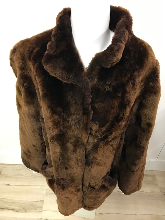 Fluffy waistcoat shop