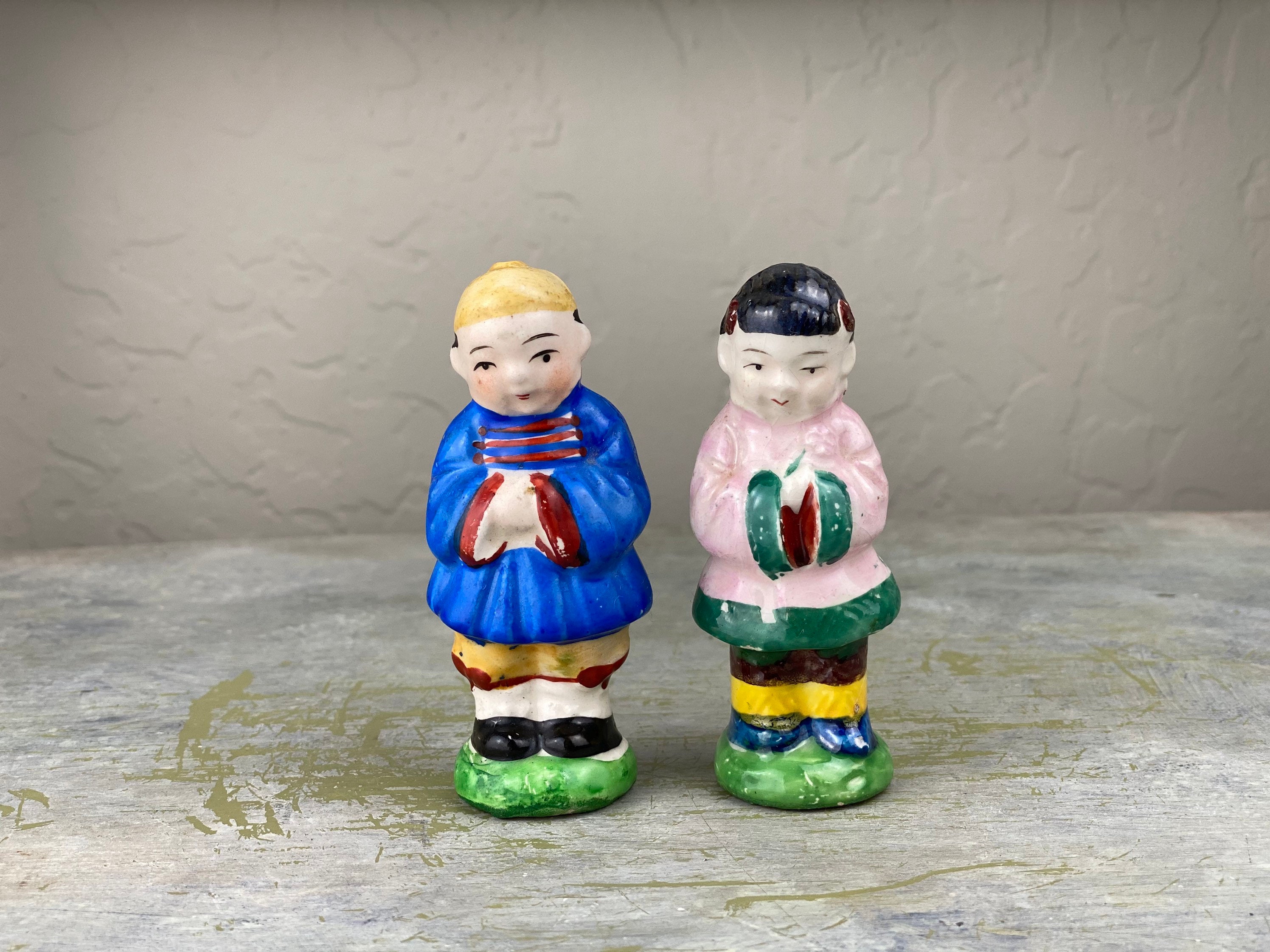 Vintage Ceramic Asian Couple Boy Girl Salt & Pepper Shaker Set