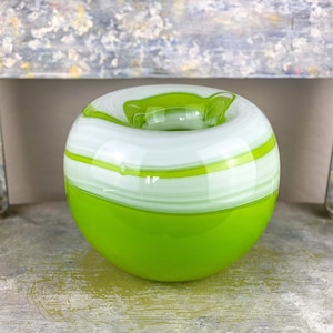 Blown Art Glass Round Vase \ Bowl White With Apple Green Swirls Pattern