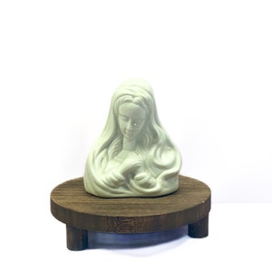 VINTAGE Virgin Mary Madonna Praying Hands Porcelain Bisque Religious Decor