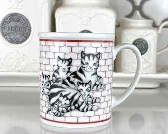 Takahashi Mother Cat With Kittens Mug White Brick Wall Made In Japan