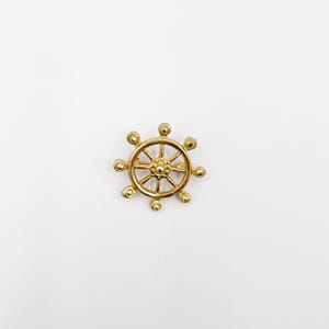 Vintage Gold Tone Ship&#39;s Wheel Brooch - Nautical Captain&#39;s Helm Pin - Maritime Jewelry 1”