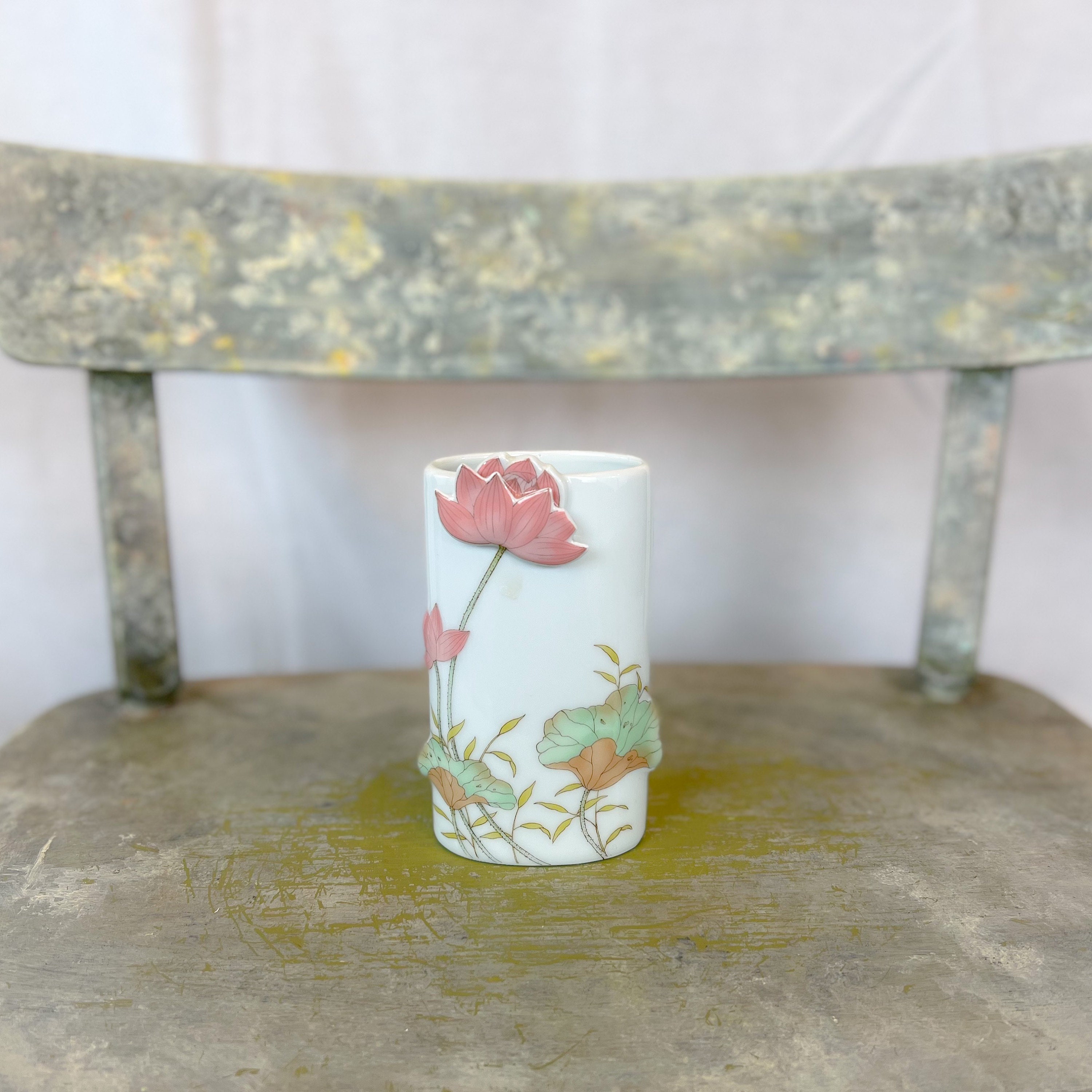 置物 pink bud Crystalline Edge Glass Bud Vase Centerpiece - Wholesale Case