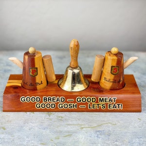 Vintage Badlands National Park Wood Salt And Pepper Shaker Set With Bell