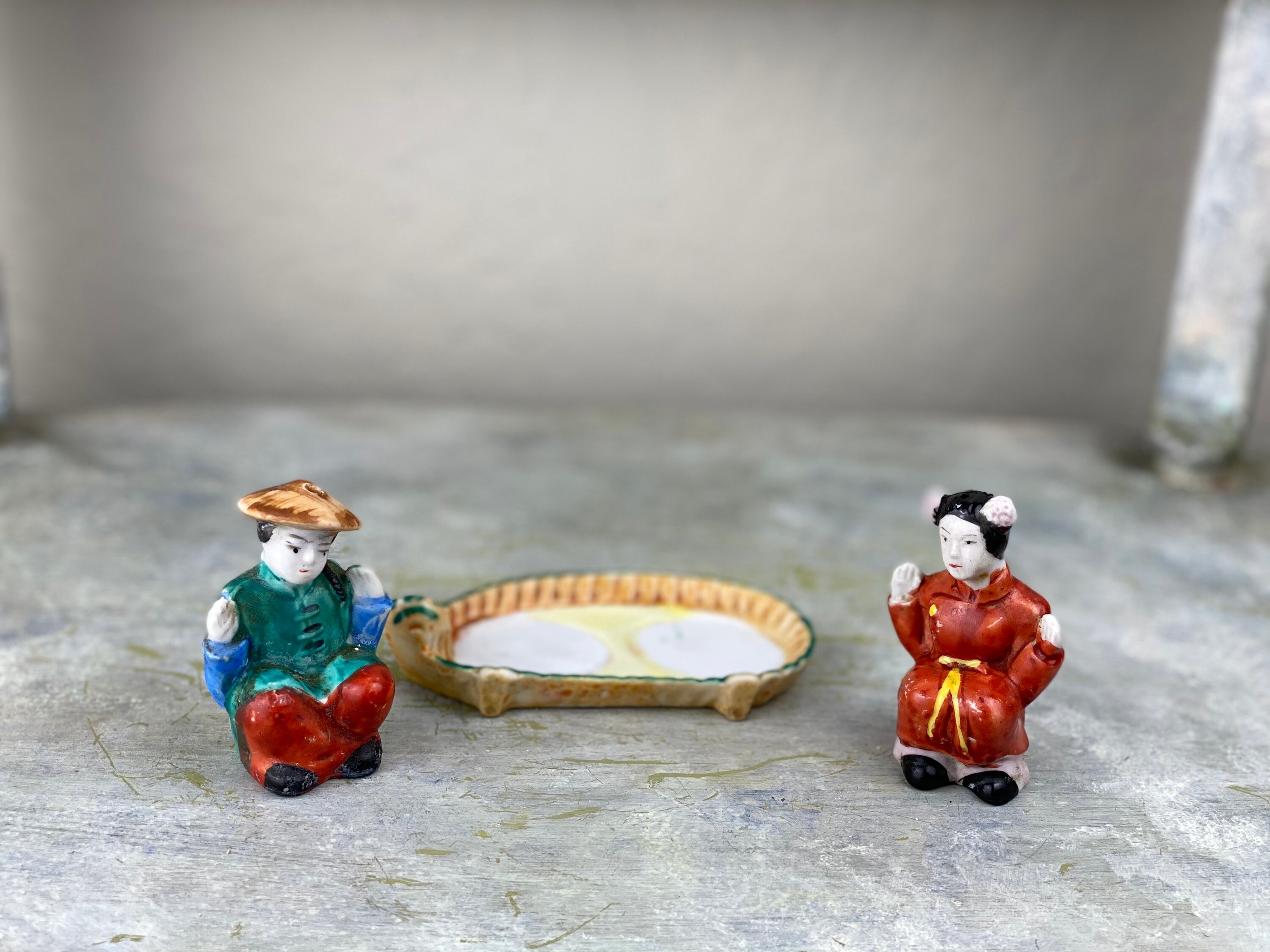 Vintage Asian Couple Salt & Pepper Shakers on Tray, Japan - Etsy