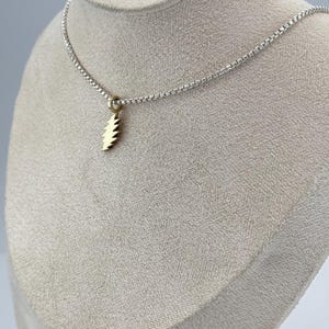 Gold bolt
