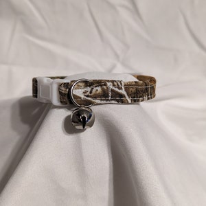 Breakaway Brown Camo Cat Collar * 3/8 inch wide * Approx. 9-13 inches