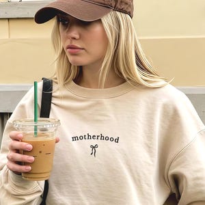Motherhood Sweatshirt with Bow Mama Sweatshirt Embroidered Crewneck for Mom