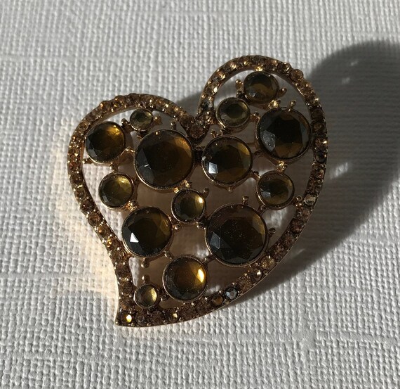 Vintage heart brooch, rhinestone heart pin, Valen… - image 5