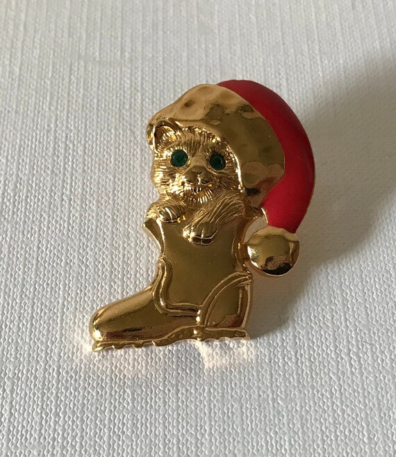 Vintage Christmas cat pin, gold cat pin, holiday … - image 2
