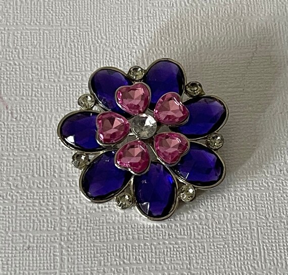 Vintage flower brooch, rhinestone flower pin, pur… - image 5