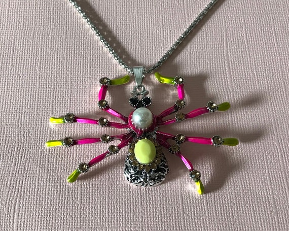 Large spider necklace, pink spider necklace, yell… - image 3
