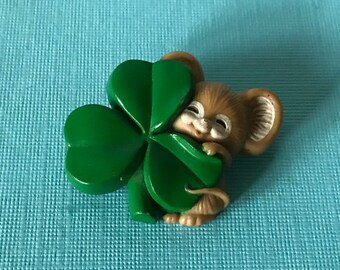 Broche Vintage Saint Patrick – Trèfle Irlandais Peint, Tons Argent, Occasion