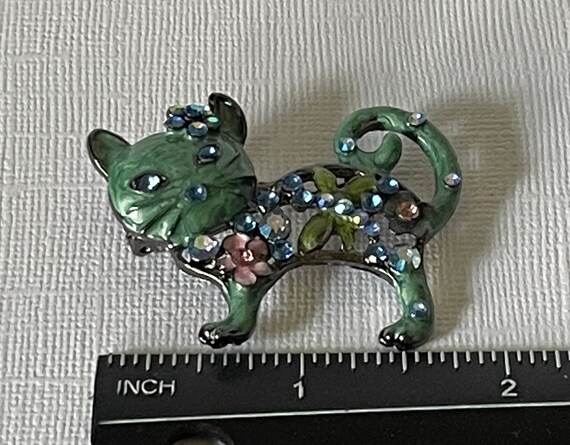 Cat brooch, rhinestone cat pin, green cat pin, hi… - image 5