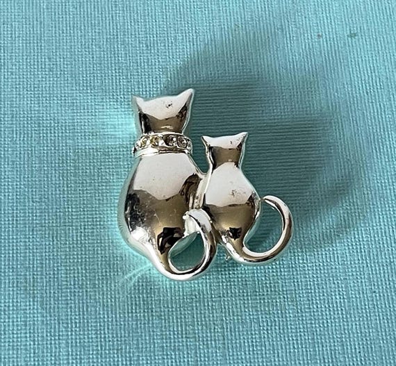 Vintage cat brooch, two cat pin, rhinestone cat brooch, silver cat pin, cat jewelry, cat gifts, cat brooch vintage, cat brooch vintage, cats