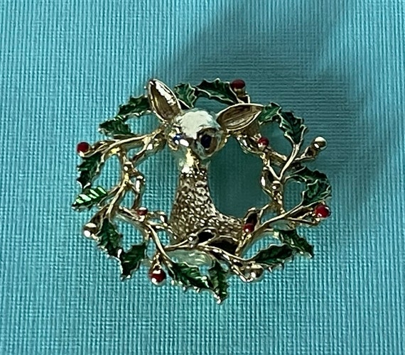 Vintage reindeer brooch, vintage wreath brooch, r… - image 1