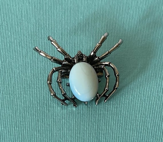 Opal stone spider brooch, Halloween spider pin, spider jewelry, wedding spider brooch, tarantula spider pin, lucky spider pin, tarantula