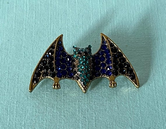 Rhinestone bat brooch, Halloween bat pin, blue bat brooch, batman, blue rhinestone bat pin, Halloween jewelry, bat jewelry, bat pin vintage