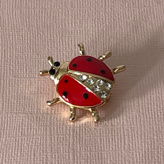 Vintage ladybug brooch, rhinestone lady bug pin, beetle brooch, lady bug jewelry, insect jewelry, lady bug rhinestone pin, lady bug vintage
