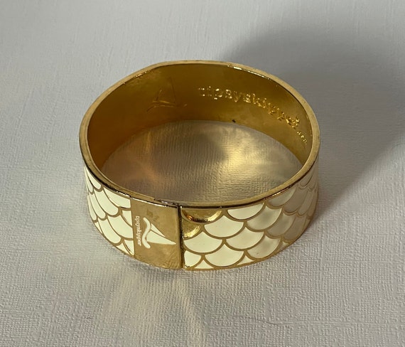 Vintage bracelet, white and gold bracelet, signed… - image 6