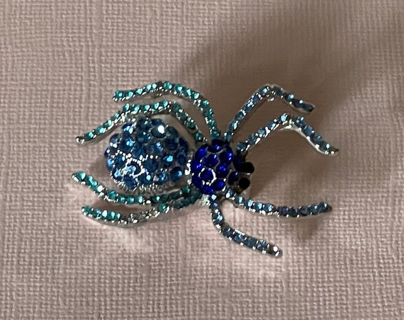 Blue rhinestone spider brooch, spider jewelry, rh… - image 9