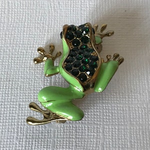 Rhinestone frog brooch, green rhinestone frog pin, toad pin, frog jewelry, green frog pin, rhinestone frog brooch, green rhinestone frog pin