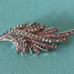Rhinestone leaf brooch, pink rhinestone leaf, leaf jewelry, scarf brooch, silver leaf pin, rhinestone leaf pin, scarf jewelry, accent pin