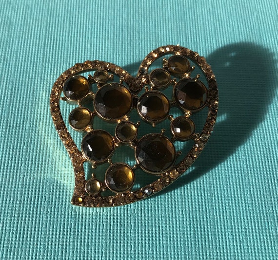 Vintage heart brooch, rhinestone heart pin, Valen… - image 1