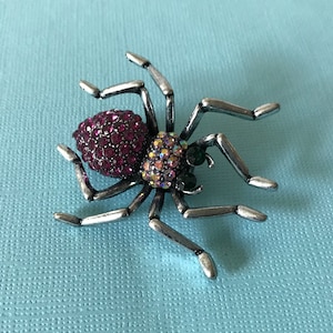 Rhinestone spider brooch, aurora borealis rhinestone spider pin, Halloween spider pin, Halloween pin, spider jewelry, red spider pin, insect