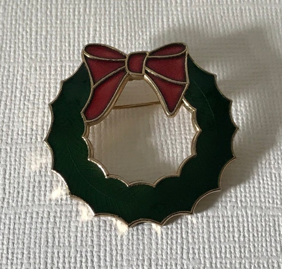 Vintage wreath brooch, Christmas wreath pin, Chri… - image 5