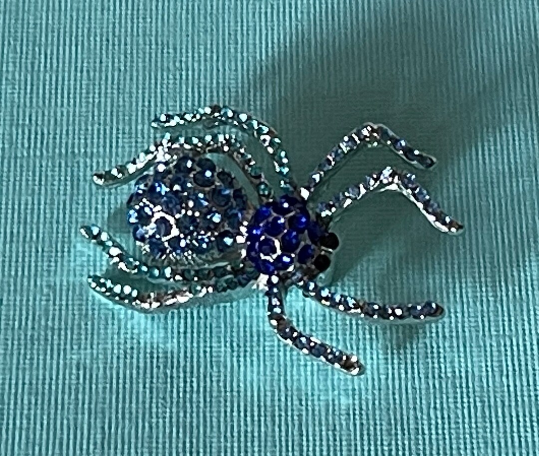 Blue rhinestone spider brooch spider jewelry rhinestone Etsy.de