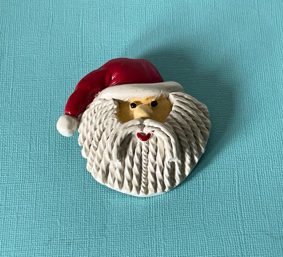 Large vintage Santa Clause brooch, Santa clause pin, Christmas jewelry,  Kris Kringle pin, Santa Clause vintage, Santa Clause jewelry holiday