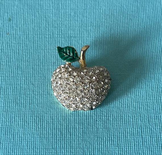 Apple brooch discount