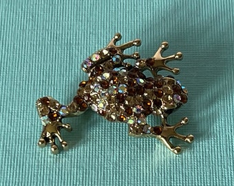 Rhinestone frog brooch, gold rhinestone frog pin, frog jewelry, toad brooch, rhinestone toad, gold frog brooch, spotted frog pin, toad pins