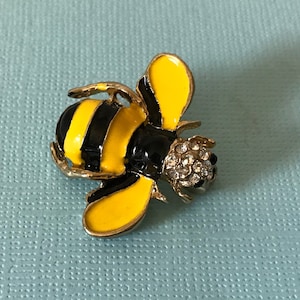 Yellow and black bee brooch, rhinestone bee pin, bee jewelry, bumble bee pin, rhinestone bumble bee brooch, insect pin, bee pin, rhinestone