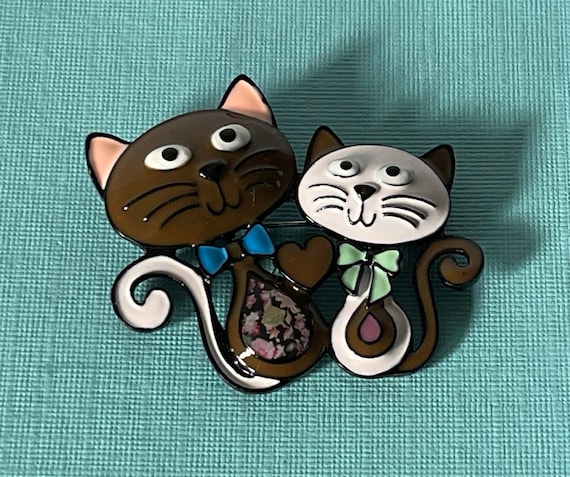 Handmade Wooden Black Cat brooch Badge Pin Hand made painted Laser Cut Jewellery gift witch kitten