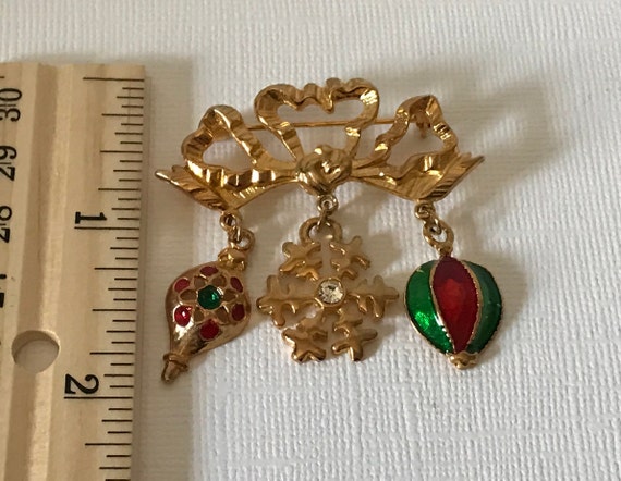 Vintage Christmas pin, ornament brooch, snowflake… - image 5