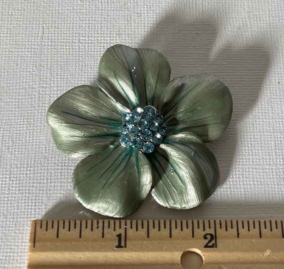 Vintage flower brooch, rhinestone flower pin, dai… - image 5