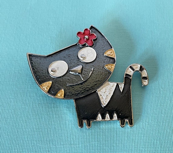Large cat brooch, boho cat pin, cat jewelry, hippie cat pin, cat with flower brooch, black cat pin, gray cat brooch, cat gifts, cat brooch