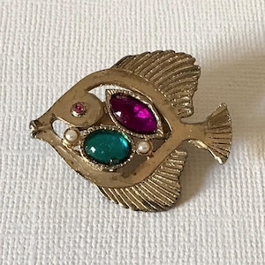 VIntage rhinestone fish brooch,  fish jewelry, pink fish pin, gold fish brooch, blue fish pin, faux pearl fish pin,  rhinestone fish  brooch