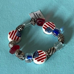 Vintage amerikanische Flagge Armband, patriotisches Armband, dehnbares Armband Unabhängigkeitstag, MAGA, Flaggenschmuck USA Flaggenarmband, perlenarmband
