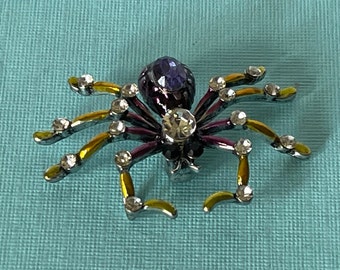 Purple spider pin, spider pin,  tarantula brooch, lucky spider, wedding spider pin, insect pin, bug pin, purple spider pin, spider jewelry