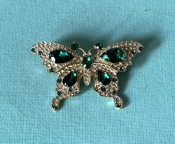 Vintage butterfly pin, rhinestone butterfly brooch, butterfly lapel pin, butterfly, green butterfly brooch, butterfly jewelry insect jewelry
