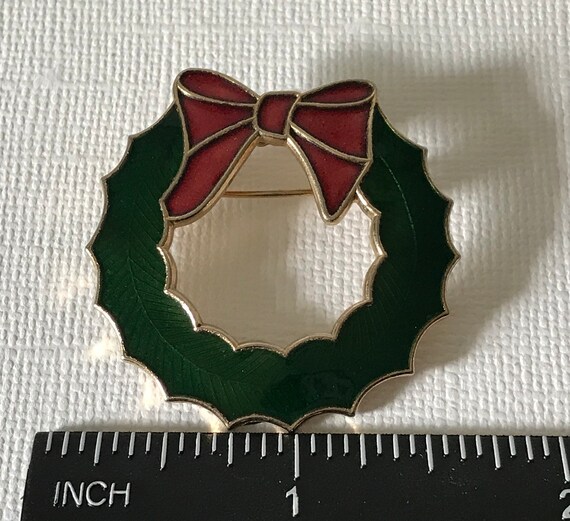 Vintage wreath brooch, Christmas wreath pin, Chri… - image 4